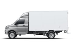 五菱 荣光新卡 3T 3.26米单排纯电动厢式微卡(LZW5030XXYLEVC7EBNC)56.6kWh