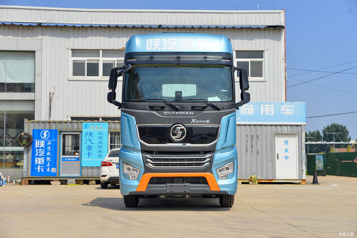 陕汽德龙X5000S 560马力 AMT牵引车 潍柴动力+2.714速比适配长途重载