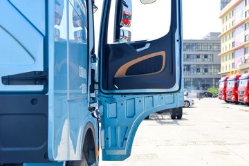 �����ؿ� ����X5000S 560���� 6X4 AMT�Զ���ǣ����ͼƬ