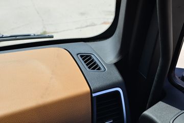 �����ؿ� ����X5000S 560���� 6X4 AMT�Զ���ǣ����ͼƬ