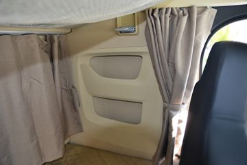 �����ؿ� ����X6000 ݼӢ�� 560���� 6X4 LNG�Զ���ǣ����(SX4259GE4TLQ2)ͼƬ