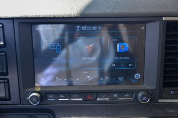 �����ؿ� ����X6000 ݼӢ�� 560���� 6X4 LNG�Զ���ǣ����(SX4259GE4TLQ2)ͼƬ