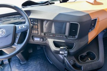 �����ؿ� ����X6000 ݼӢ�� 560���� 6X4 LNG�Զ���ǣ����(SX4259GE4TLQ2)ͼƬ