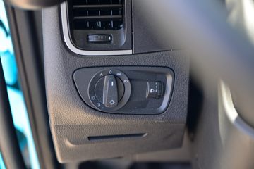 �����ؿ� ����X6000 ݼӢ�� 560���� 6X4 LNG�Զ���ǣ����(SX4259GE4TLQ2)ͼƬ