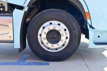 �����ؿ� ����X6000 ݼӢ�� 560���� 6X4 LNG�Զ���ǣ����(SX4259GE4TLQ2)ͼƬ