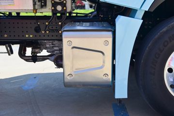 �����ؿ� ����X6000 ݼӢ�� 560���� 6X4 LNG�Զ���ǣ����(SX4259GE4TLQ2)ͼƬ