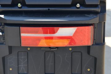 �����ؿ� ����X6000 ݼӢ�� 560���� 6X4 LNG�Զ���ǣ����(SX4259GE4TLQ2)ͼƬ