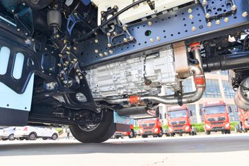 �����ؿ� ����X6000 ݼӢ�� 560���� 6X4 LNG�Զ���ǣ����(SX4259GE4TLQ2)ͼƬ