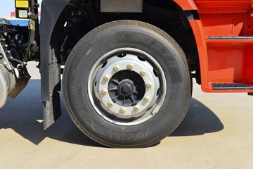 �����ؿ� ����L5000 ��ͨ�� 300���� 4X2 6.8��AMT�Զ��������ػ���(SX1189LA501F2)ͼƬ