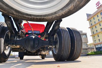 �����ؿ� ����L5000 ��ͨ�� 300���� 4X2 6.8��AMT�Զ��������ػ���(SX1189LA501F2)ͼƬ