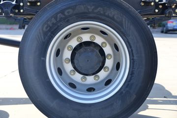 �����ؿ� ����L5000 ��ͨ�� 300���� 4X2 6.8��AMT�Զ��������ػ���(SX1189LA501F2)ͼƬ