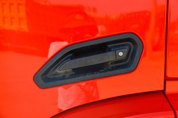 �����ؿ� ����M6000 300���� 4X2 6.75��AMT�Զ��������ػ���ͼƬ