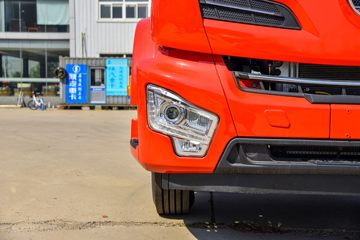 �����ؿ� ����M6000 300���� 4X2 6.75��AMT�Զ��������ػ���ͼƬ