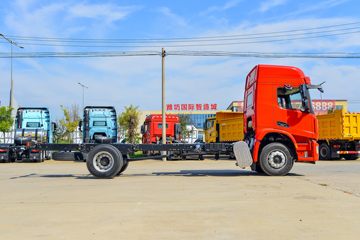 �����ؿ� ����M6000 300���� 4X2 6.75��AMT�Զ��������ػ���ͼƬ