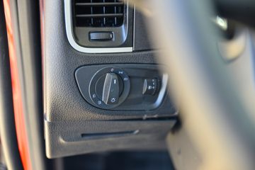 �����ؿ� ����M6000 300���� 4X2 6.75��AMT�Զ��������ػ���ͼƬ