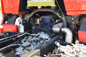 �����ؿ� ����M6000 300���� 4X2 6.75��AMT�Զ��������ػ���ͼƬ