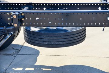 �����ؿ� ����M6000 300���� 4X2 6.75��AMT�Զ��������ػ���ͼƬ