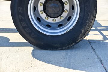 �����ؿ� ����M6000 300���� 4X2 6.75��AMT�Զ��������ػ���ͼƬ