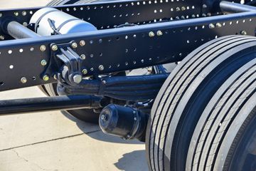 �����ؿ� ����M6000 300���� 4X2 6.75��AMT�Զ��������ػ���ͼƬ