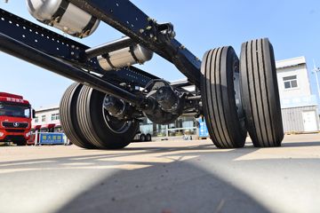 �����ؿ� ����M6000 300���� 4X2 6.75��AMT�Զ��������ػ���ͼƬ