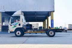 解放 J6F 4.5T 4.16米单排纯电动厢式轻卡(CA5044XXYP40L2BEVA84)81.1kWh