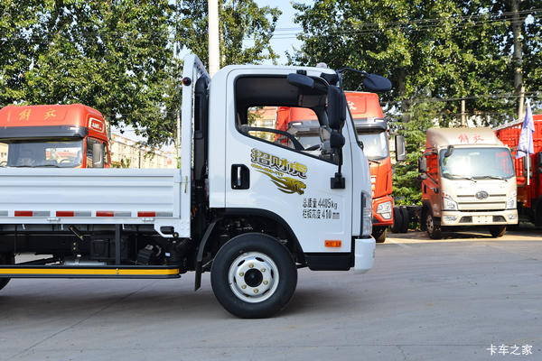 东营解放虎V4.2米栏板仅售7万元!!