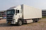 江淮 格尔发A5XⅢ中卡 260马力 CNG 4X2 9.8米厢式载货车(国六)