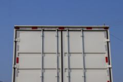 江淮 格尔发A5XⅢ中卡 260马力 CNG 4X2 9.8米厢式载货车(国六)(HFC5181XXYP2N3A70S)
