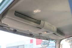 解放 虎6G 140马力 3.82米排半栏板轻卡