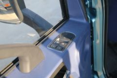 解放 虎6G 140马力 3.82米排半栏板轻卡