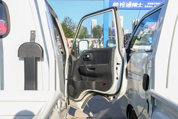 ���� ����X6 1.6L 120���� ���� 3.31���Ű�����΢��(HFC1036BV3E1B4S)ͼƬ
