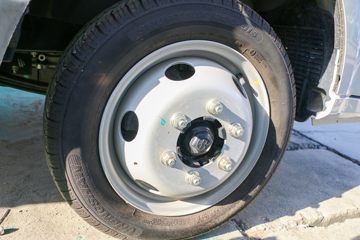 ���� ����X6 1.6L 120���� ���� 3.31���Ű�����΢��(HFC1036BV3E1B4S)ͼƬ