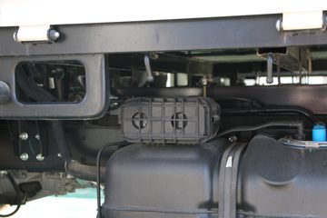 ���� ����X6 1.6L 120���� ���� 3.31���Ű�����΢��(HFC1036BV3E1B4S)ͼƬ