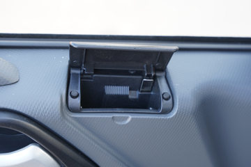 �����Ῠ ����X1 115���� 3.65�׵��������Ῠ(YTQ1041VG281)ͼƬ