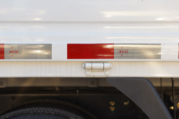 �����Ῠ ����X1 115���� 3.65�׵��������Ῠ(YTQ1041VG281)ͼƬ