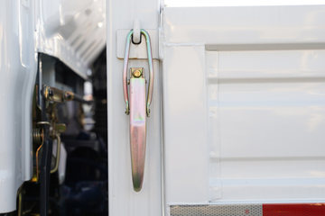 �����Ῠ ����X1 115���� 3.65�׵��������Ῠ(YTQ1041VG281)ͼƬ