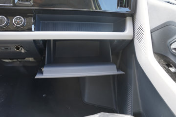 ���� ����Q 3T 3.09�׵��Ŵ��綯��ʽ΢��(BJ5030XXYEV72)41.86kWhͼƬ