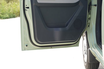 ���� ����Q 3T 3.09�׵��Ŵ��綯��ʽ΢��(BJ5030XXYEV72)41.86kWhͼƬ