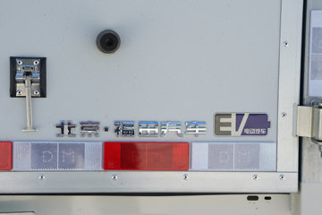 ���� ����Q 3T 3.09�׵��Ŵ��綯��ʽ΢��(BJ5030XXYEV72)41.86kWhͼƬ