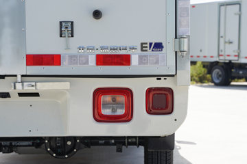 ���� ����Q 3T 3.09�׵��Ŵ��綯��ʽ΢��(BJ5030XXYEV72)41.86kWhͼƬ