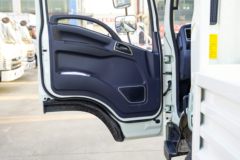 陕汽商用车 德龙G1 平台版 137马力 4.18米单排栏板轻卡(SX1041NP6331)