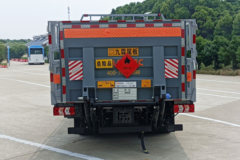 东风柳汽  乘龙L2 140马力 4X2 4.45米气瓶运输车(襄鑫鼎牌)(XDV5091TQPLZ6)