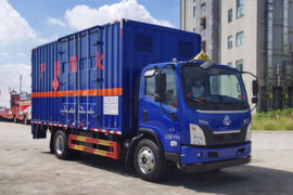 乘龙L2&nbsp;爆破器材运输车外观图片