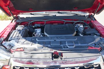 ����T8PRO 2023�� ���а� 2.0T���� 170���� �Զ����� ��˫��Ƥ��ͼƬ