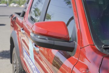 ����T8PRO 2023�� ���а� 2.0T���� 170���� �Զ����� ��˫��Ƥ��ͼƬ