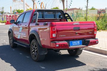 ����T8PRO 2023�� ���а� 2.0T���� 170���� �Զ����� ��˫��Ƥ��ͼƬ