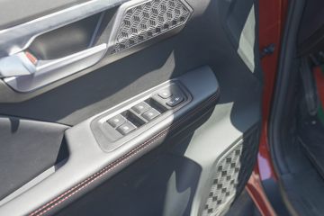 ����T8PRO 2023�� ���а� 2.0T���� 170���� �Զ����� ��˫��Ƥ��ͼƬ