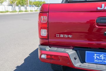 ����T8PRO 2023�� ���а� 2.0T���� 170���� �Զ����� ��˫��Ƥ��ͼƬ