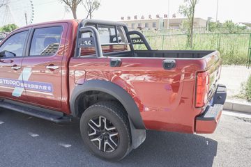 ����T8PRO 2023�� ���а� 2.0T���� 170���� �Զ����� ��˫��Ƥ��ͼƬ