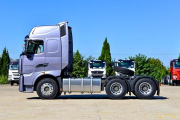 HOWO TH7&nbsp;牵引车外观                                                图片